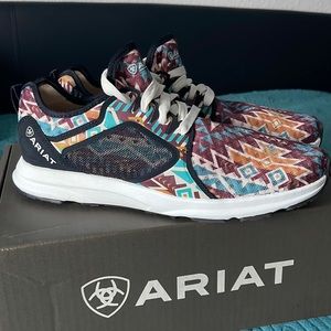 ✨New Ariat Womens Aztec Fuse Running Shoes ✨